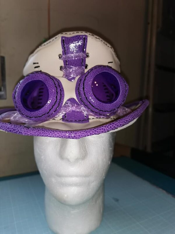 CAPPELLO GOTICO IN VERA PELLE - immagine 5