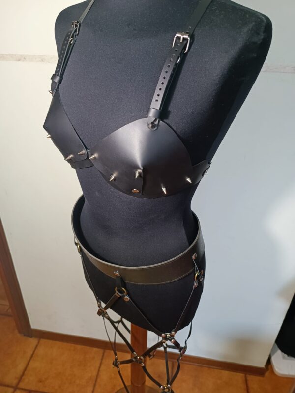 REGGISENO IN PELLE - immagine 4