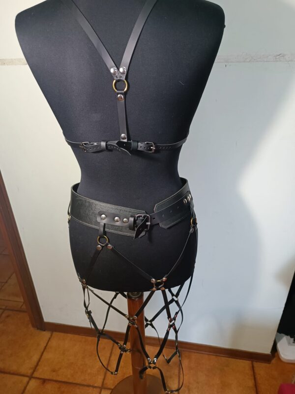 REGGISENO IN PELLE - immagine 2