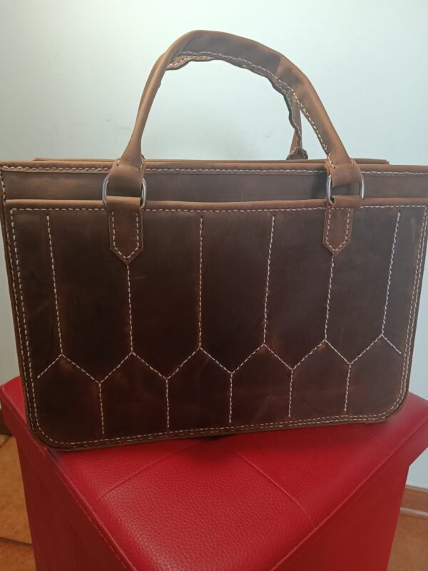 BORSA IN VERA PELLE MOD. "LUXURY"