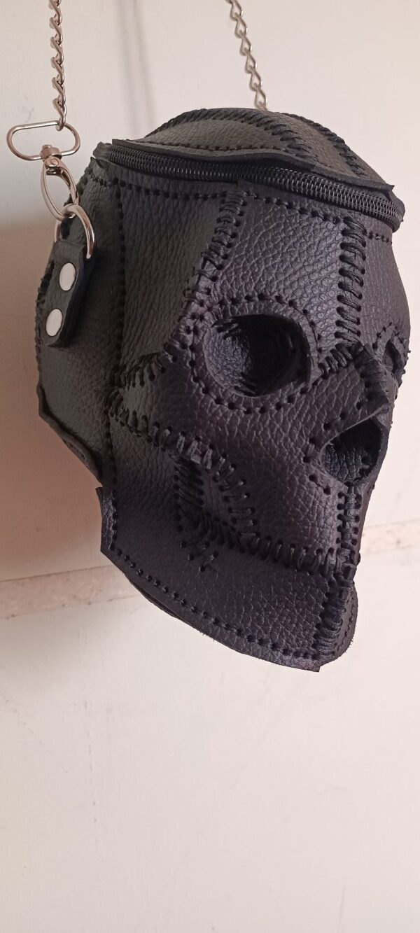 BORSA "SKULL" TOTAL BLACK IN VERA PELLE - immagine 3
